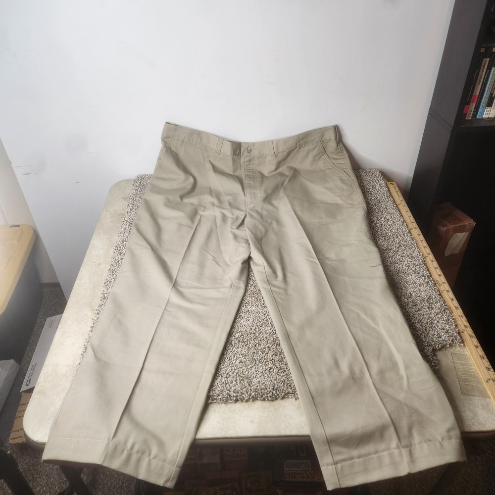David Taylor Mens Khaki Pants 44x29 Tan Flat Front Elastic Waist Trousers Chinos